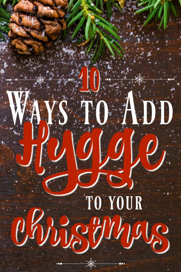 The best kind of hygge is Christmas hygge! The holidays are the perfect time to get cozy and celebrate with family and nothing does that better than making things more hygge. These secrets will help you transform your holiday into an even happier Christmas!